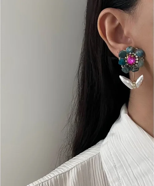 گوشواره آویزی طرح گل فانتزی