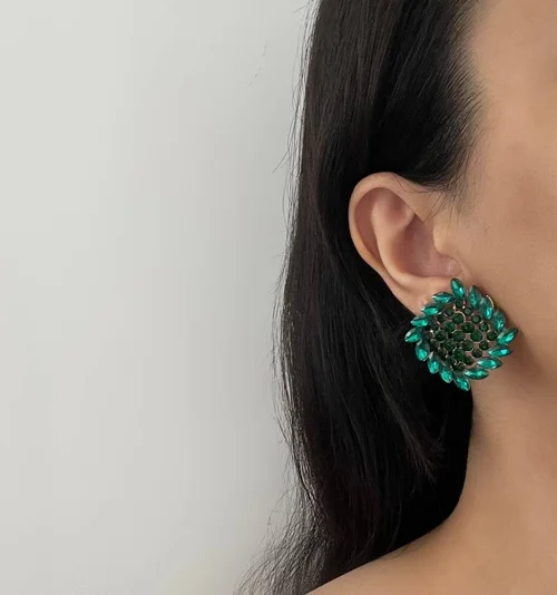 گوشواره جواهری سبز طرح مربع