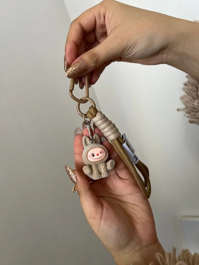 آویز کیف طرح لبوبو