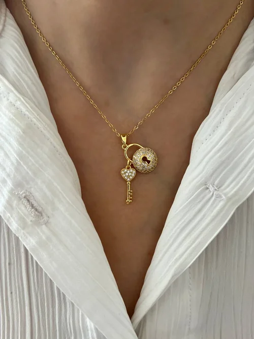 گردنبند قفل و کلید طرح طلا